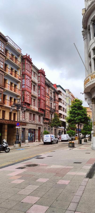Apartamento Oviedo Centro- Parking Gratuito Exterior foto